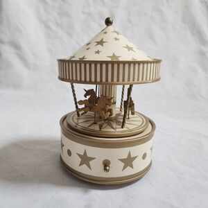 OTAGIRI San Francisco Unicorn Carousel Music Box